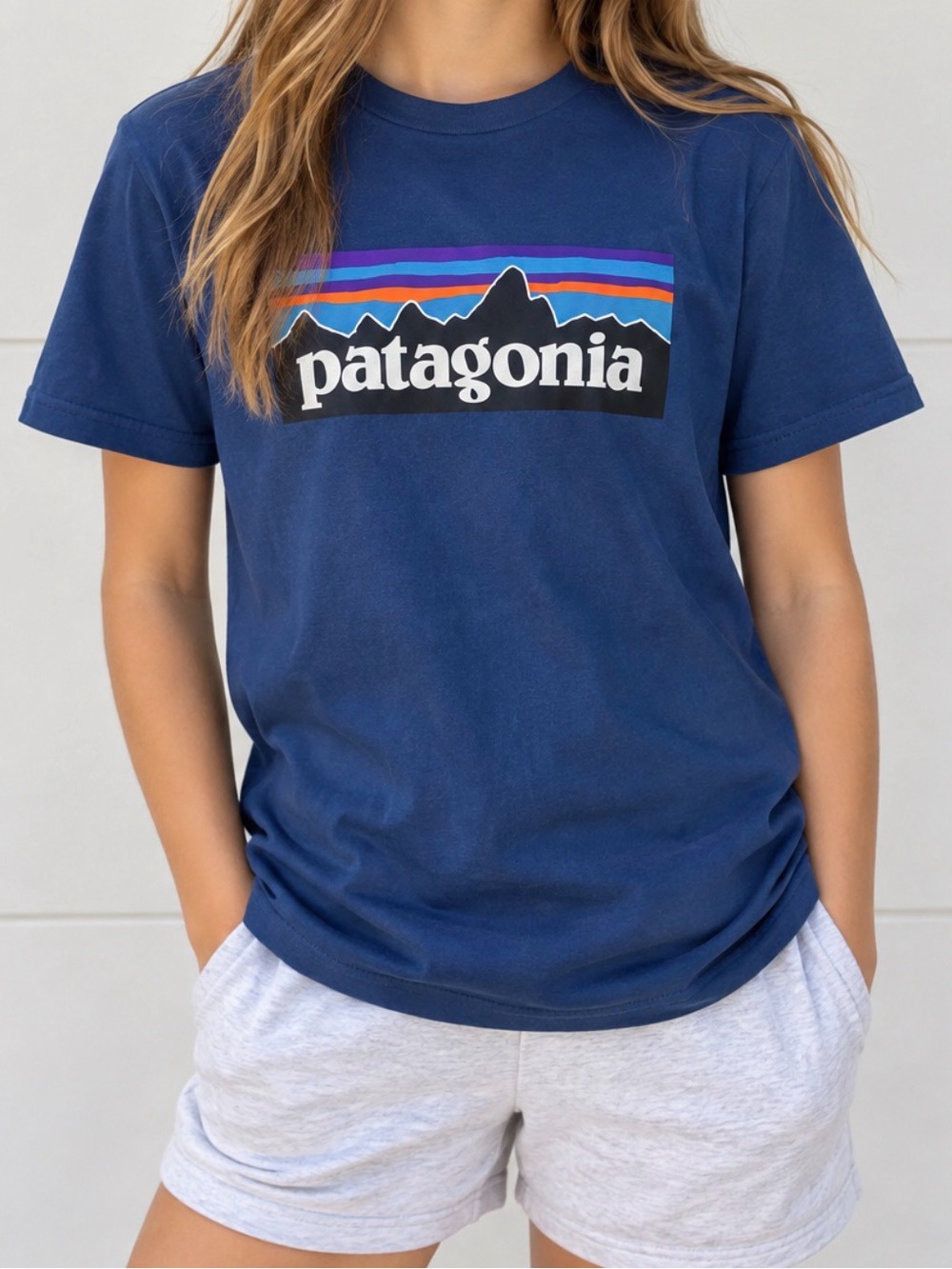 Patagonia Youth XL Fitz Roy Logo Blue Short Sleeve T-Shirt